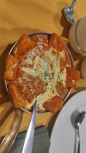 About Us Right Image